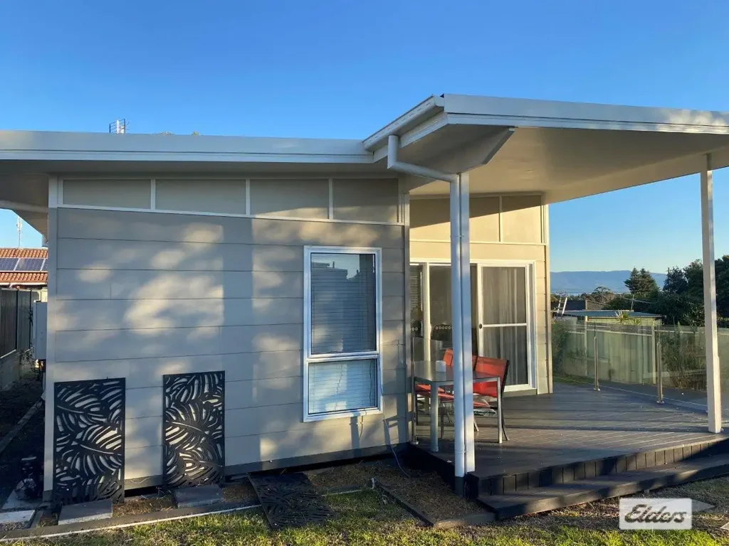 Large freestanding Granny Flat!