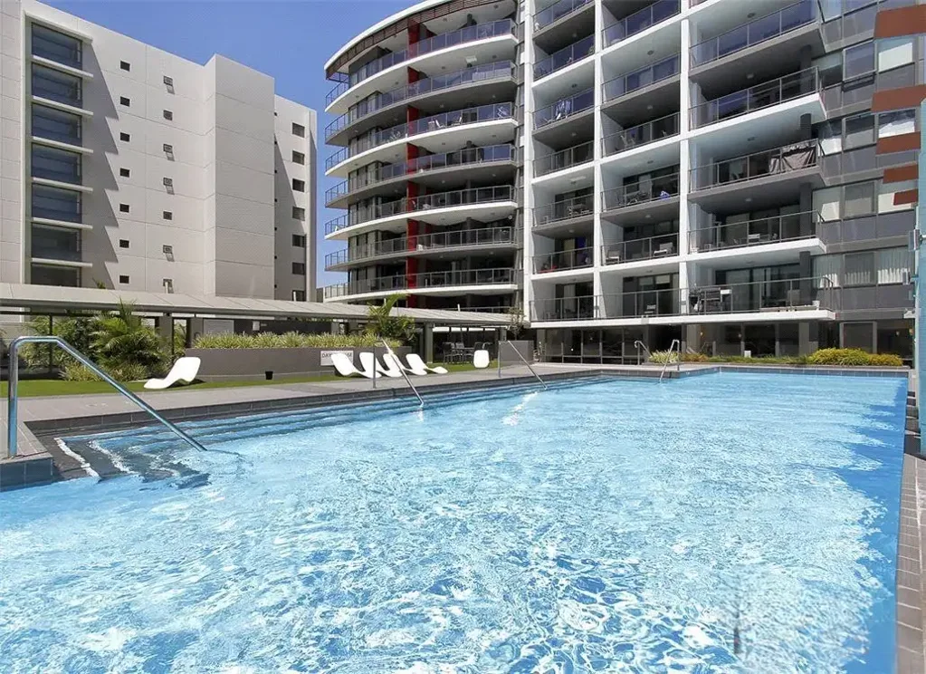 One-Bedroom Fully Furnished Apartment