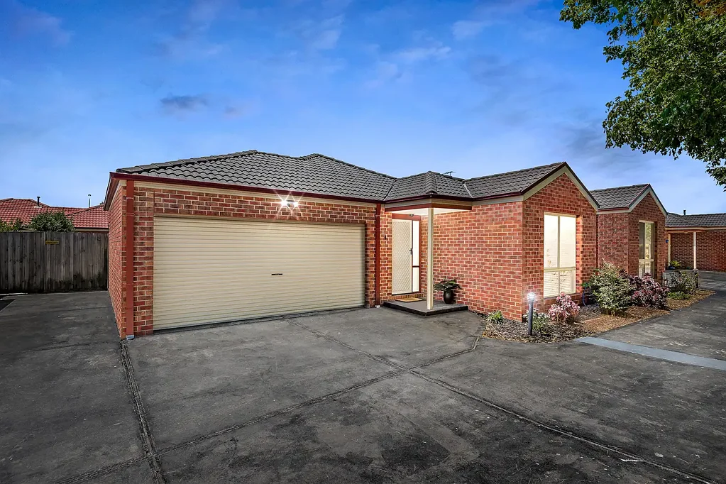 4/13 Linmac Drive, Hampton Park, VIC 3976