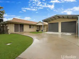 42 Chancellor Drive, Urraween