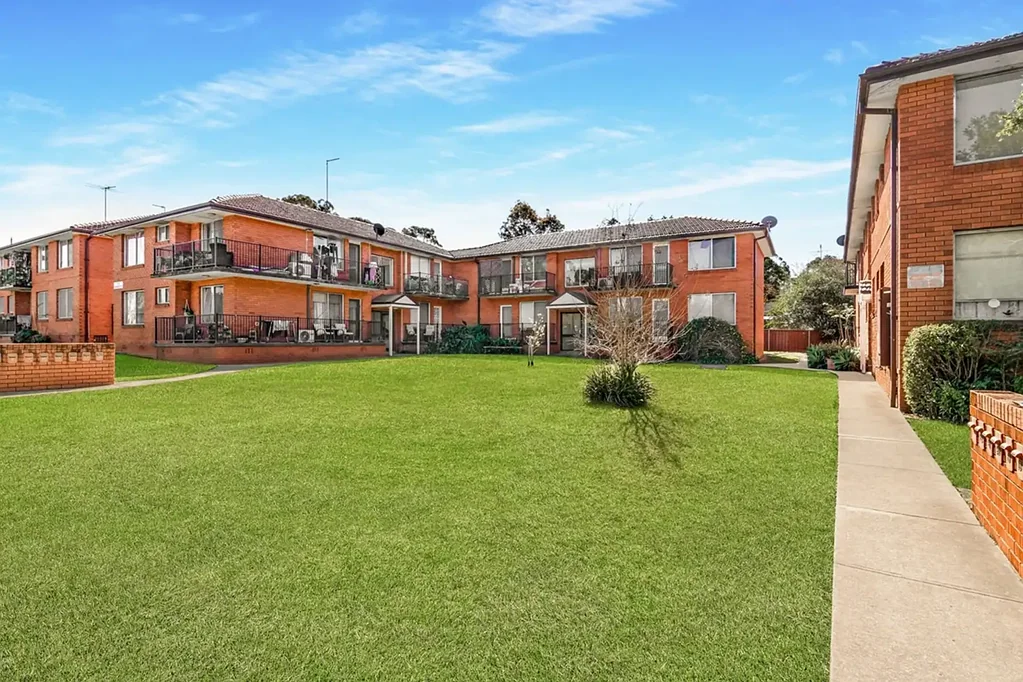 Freshly updated one bedroom apartment