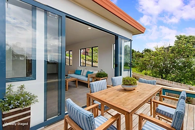 Stanmore Bay 3 Bedroom Sun, Sea & The Stanmore Dream