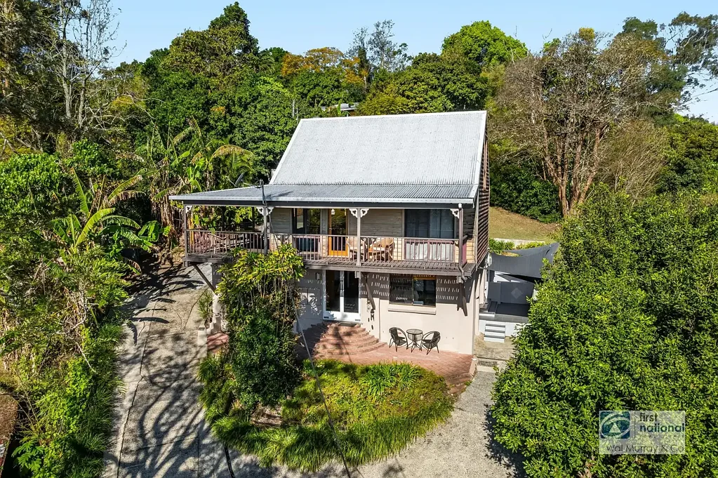 Lismore 2 Bedroom A UNIQUE LISMORE HOME WITH VIEWS FROM EVERY LEVEL