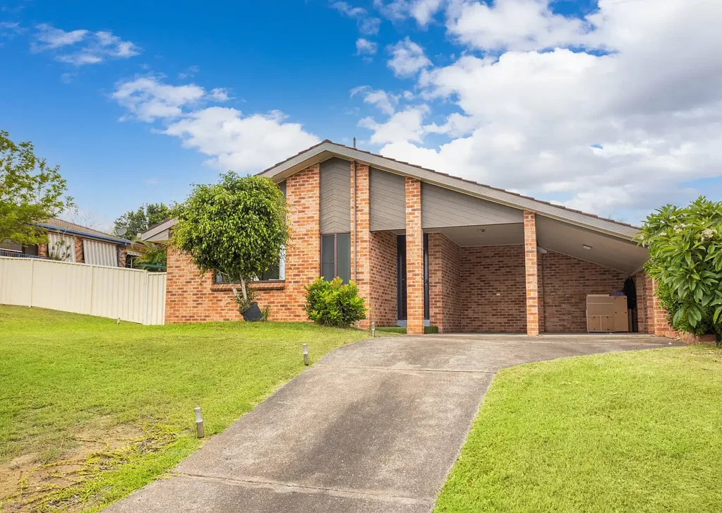 7 Kestrel Avenue, Old Bar, NSW 2430