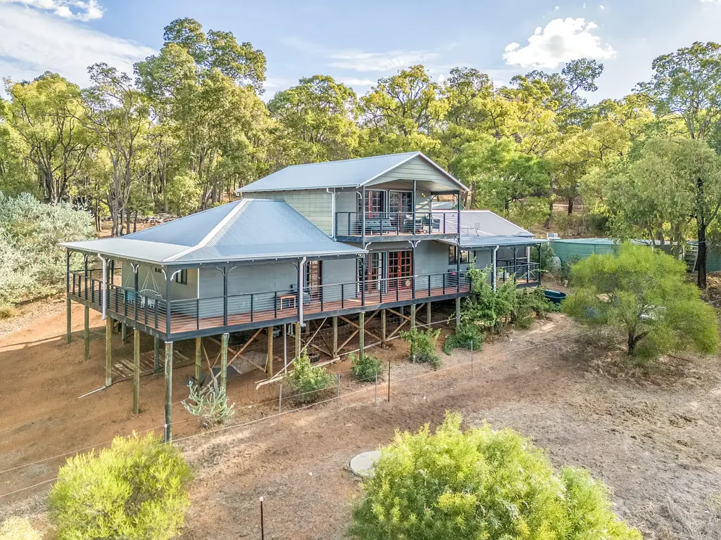 340 Murauba Close, Wooroloo, WA 6558