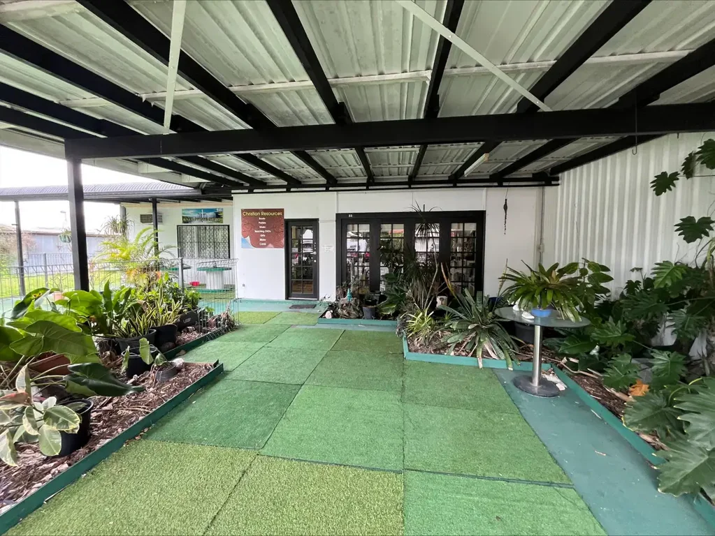 Babinda 1Zimmer PRIME MAIN STREET COMMERCIAL INVESTMENT