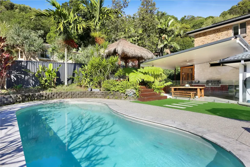 43 Wilkinson Crescent, Currumbin Waters, QLD 4223