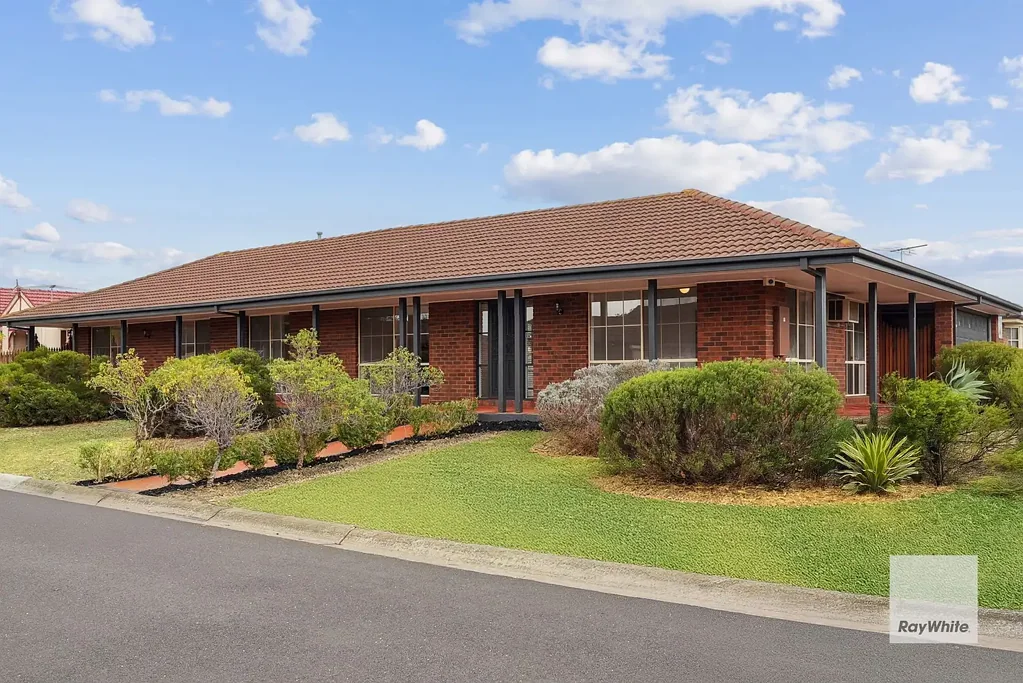 41 Stagecoach Crescent, Sydenham, VIC 3037