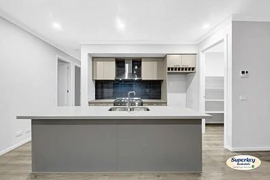 5 Traynor Street, Tarneit, VIC 3029, 4房, 2浴, House