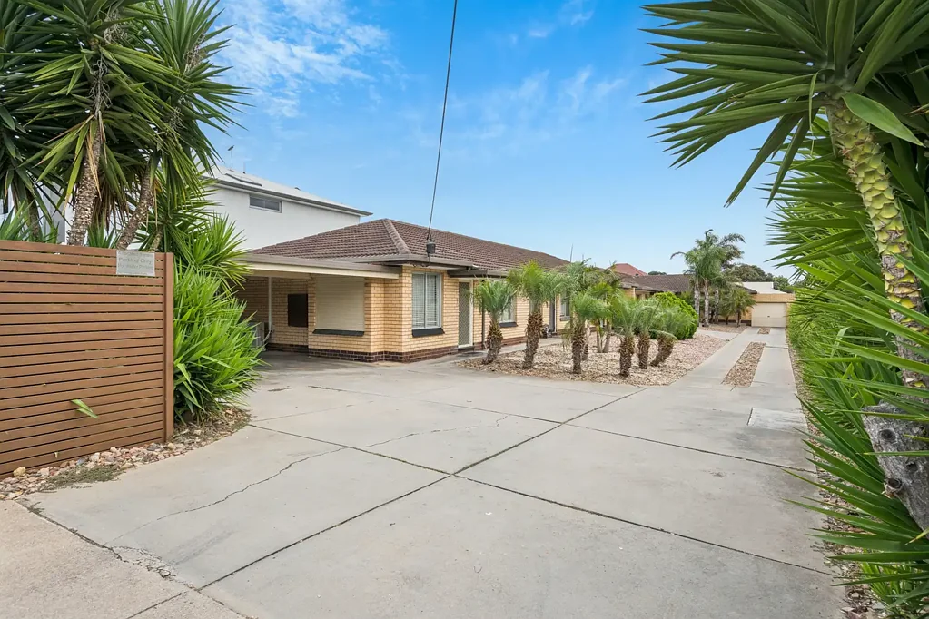 1/17 Paxton Street, Semaphore South, SA 5019