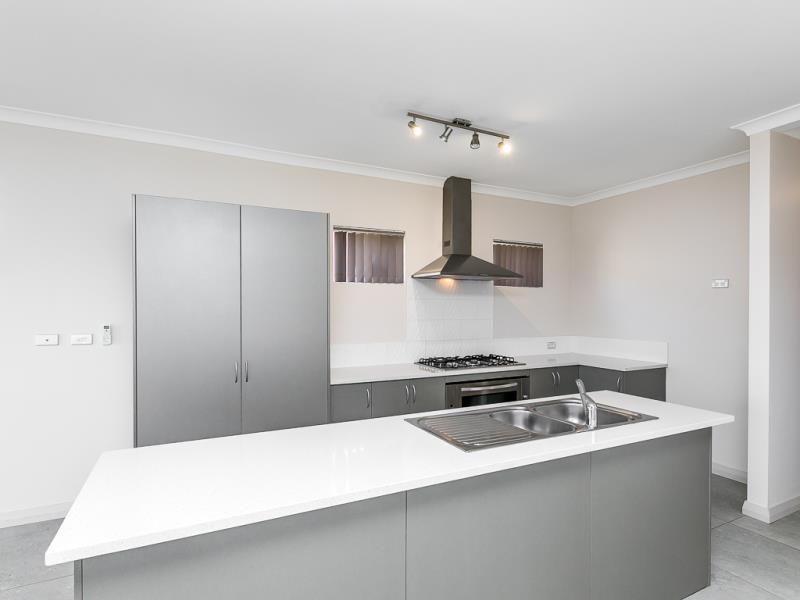 UNIT 1 68 LEEWAY LOOP, ALKIMOS WA 6038, 0房, 0浴, House