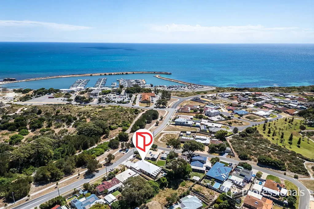 11 Sovereign Drive, Two Rocks, WA 6037