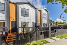 2/3 Beach Road, Te Atatu Peninsula