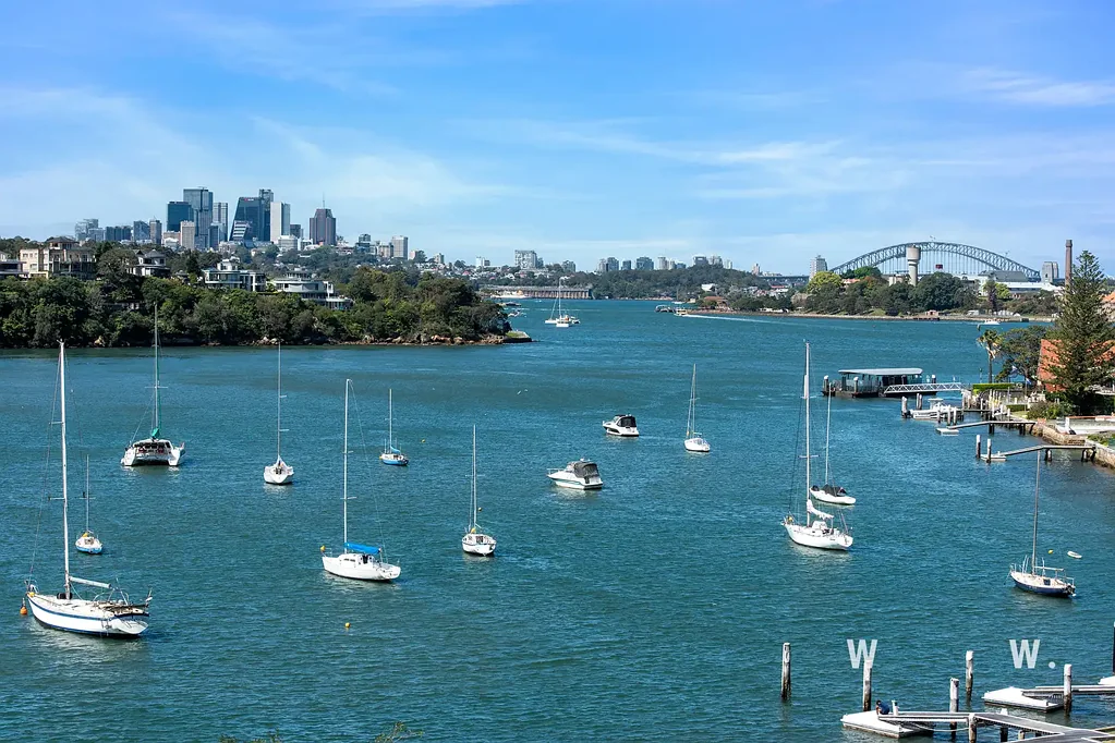 Drummoyne 2कमरा Spacious Waterfront Apartment with Iconic Harbour Views