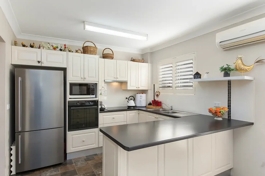 Berkeley Vale 2Kwarto Ground Floor Living in Berkeley Village