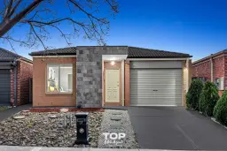 31 Paxford Drive, Cranbourne North