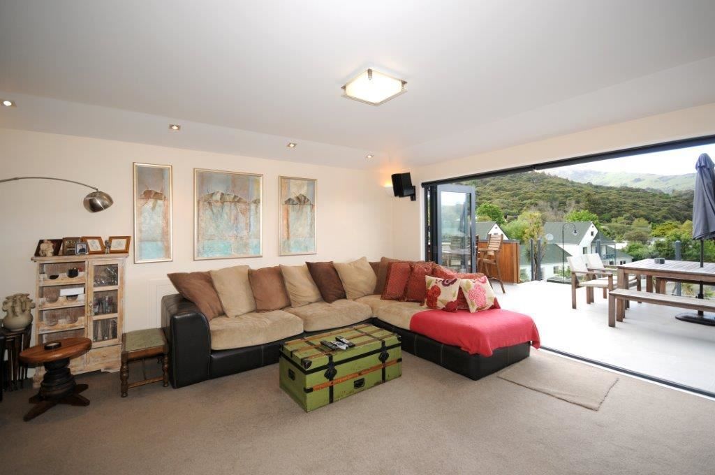 21 Woodills Road, Akaroa, Christchurch, 4 rūma, 0 rūma horoi