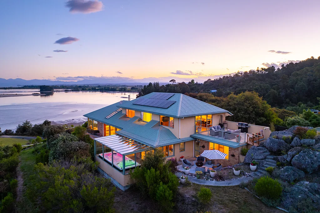 Kaiteriteri 5 Slaapkamer THE ROCK