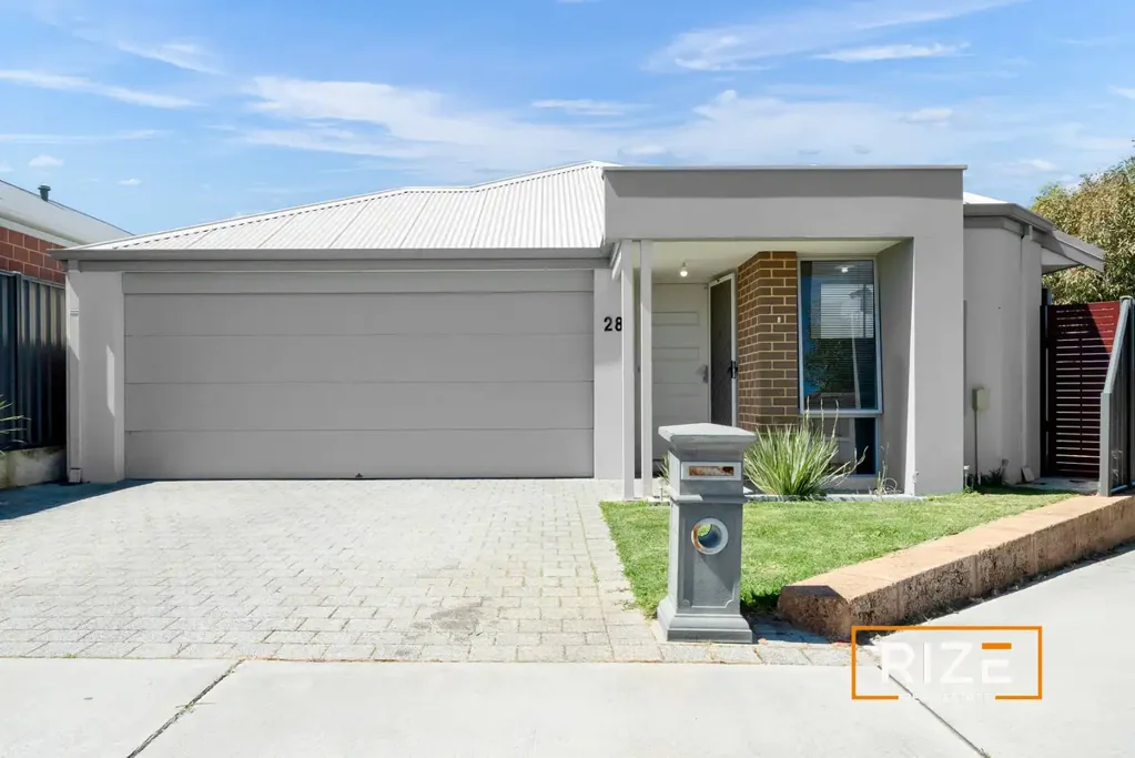 28 Azolla Street, Banksia Grove, WA 6031