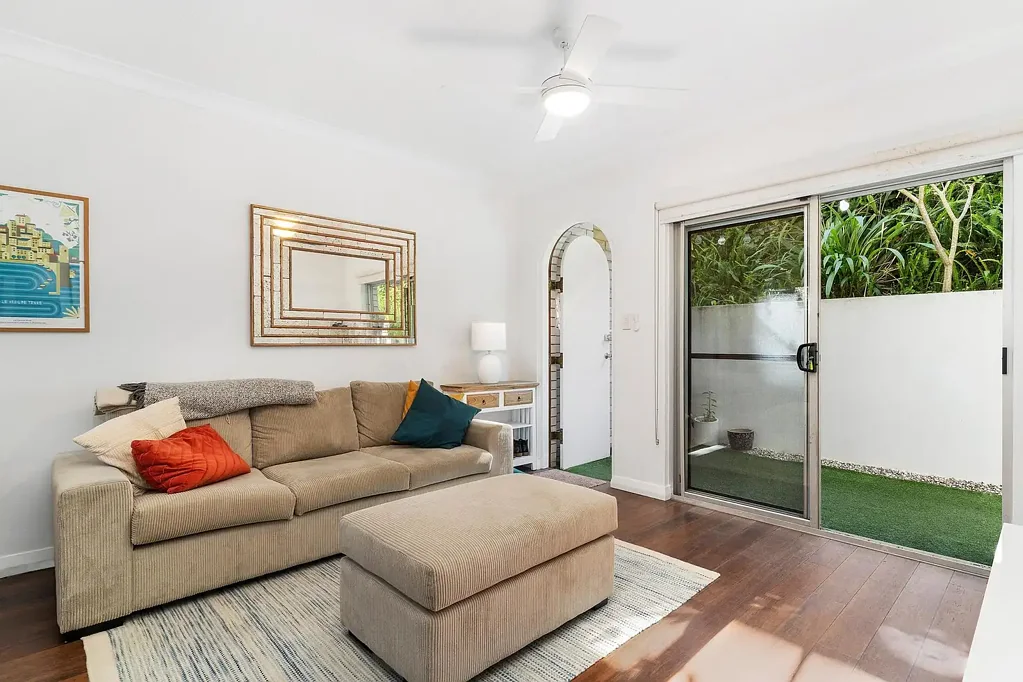 Private Ground Floor Apartment Close to Collaroy Beach