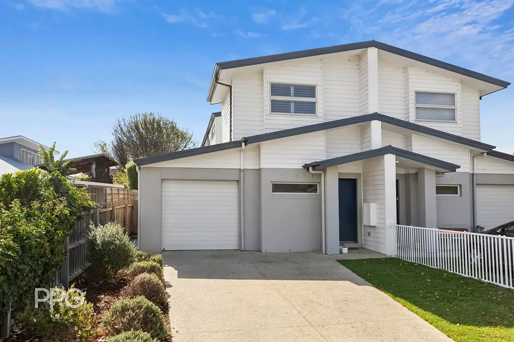 Ocean Grove 4غرفة نوم Stylish Family Living in the Heart of Ocean Grove