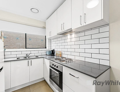 10/44-46 Potter Street, Dandenong, South East Melbourne, 2 Kuwarto, 1 Banyo, Apartment