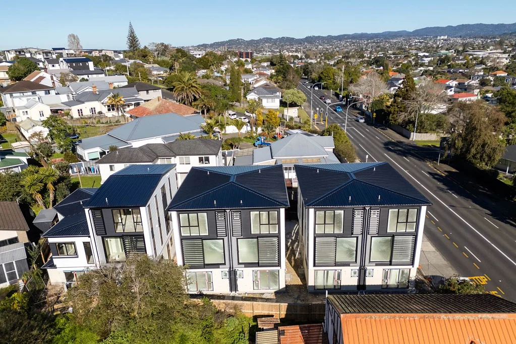 Avondale 3Moenga Modern Comfort in a Prime Location