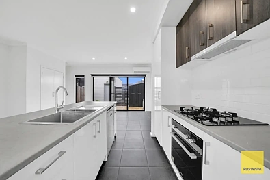 32 Dexter Street, Deanside, VIC 3336, 3 રૂમ, 2 બાથરૂમ, Townhouse