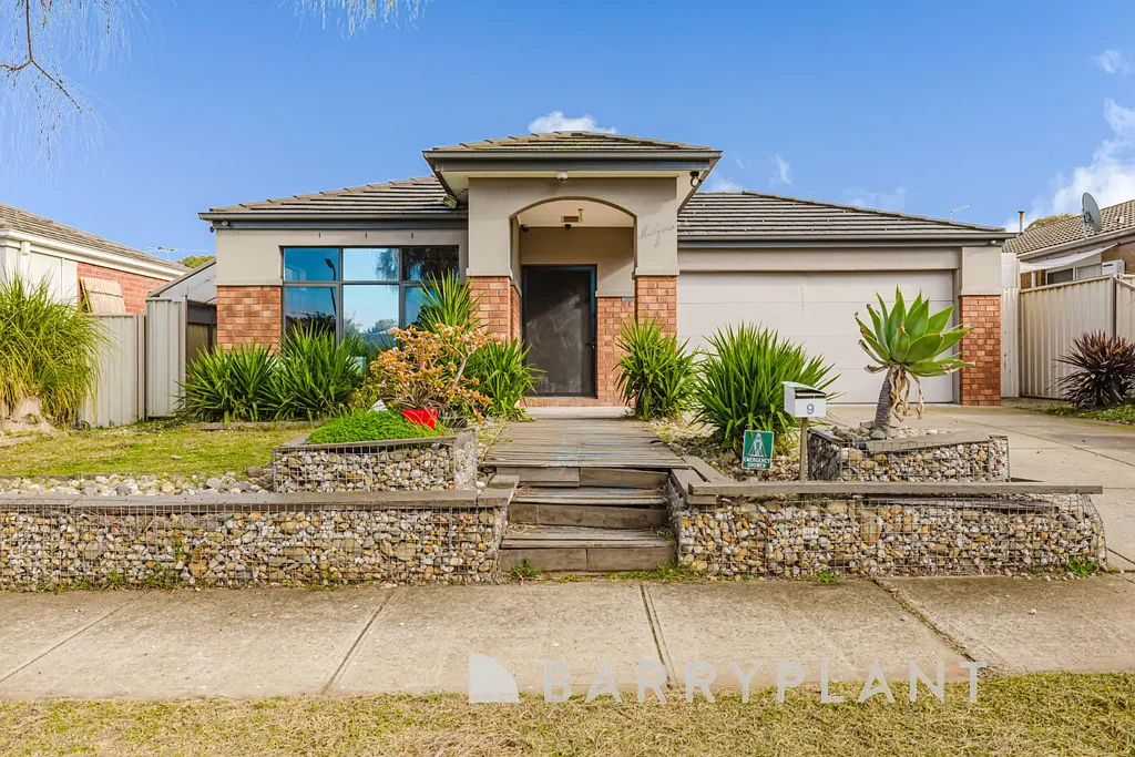 Brookfield 4ਬੈੱਡਰੂਮ Endless Potential in a Prime Family-Friendly Location!