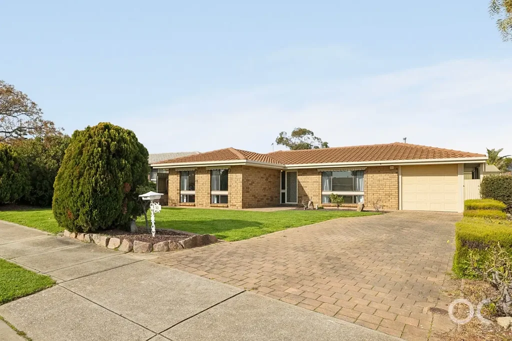 32 Capella Drive, Hallett Cove, SA 5158