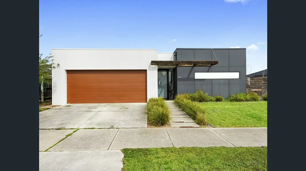 Modern Showstopper