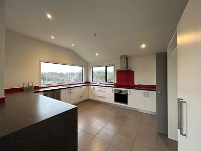 Semi-rural 4 bedroom home in Poraiti