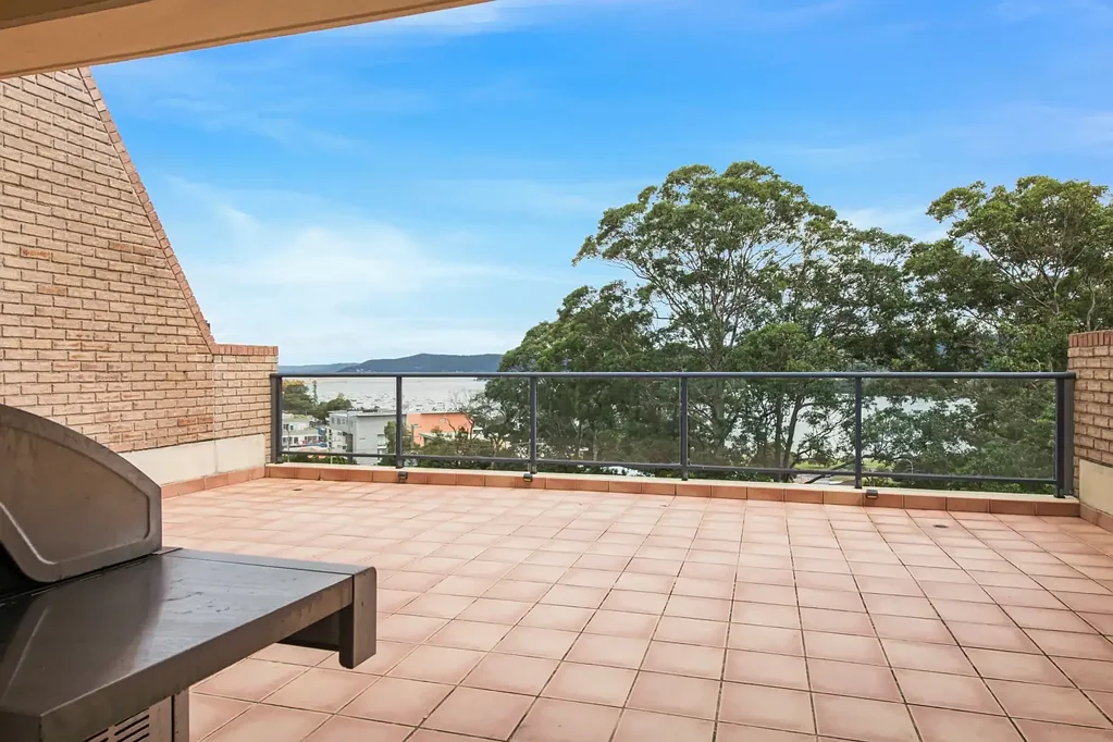 39/92 John Whiteway Drive, Gosford, NSW 2250