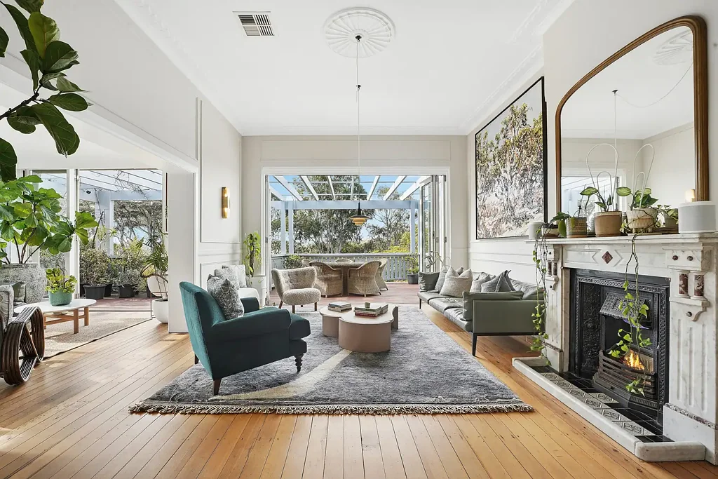 Vaucluse 4房 “Yarrawah House” 展现联邦时期之美与现代奢华的惊艳融合 'Yarrawah House' Reveals Breathtaking Fusion Of Federation Beauty and Modern Luxury