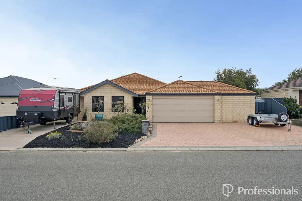 Byford 4Zimmer Family Space, Entertainer's Dream & Room for the Caravan!