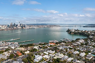 1 William Bond Street, Devonport, North Shore City