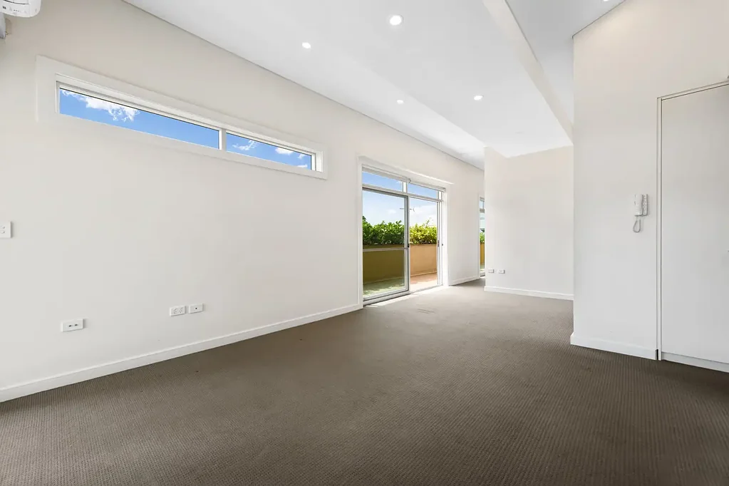 Spacious 1-bedroom apartment