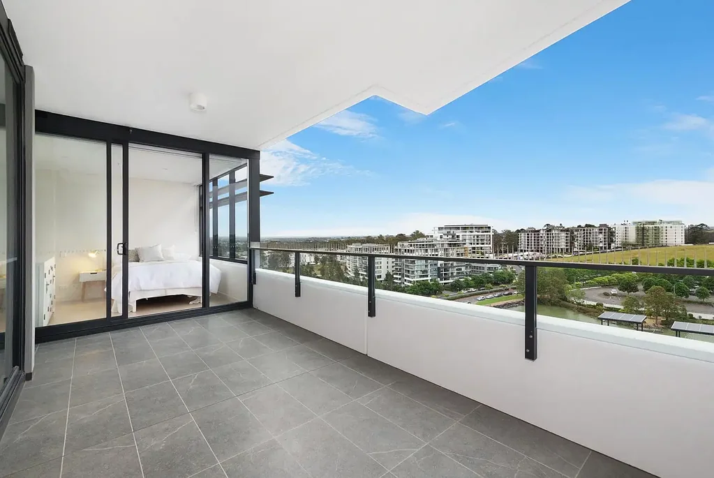 Stunning Apartment | Security Building, heated pool, spa, gym, & clubhouse/workspaces.