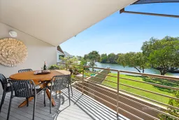 2/106 Noosa Parade, Noosaville