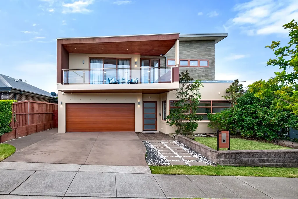 11 Ewan James Drive, Glenmore Park, NSW 2745