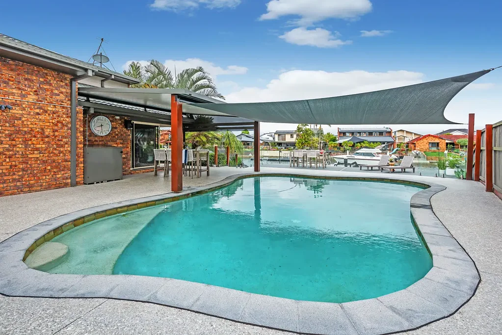 LUXURY WIDE-WATER WATERFRONT LIVING IN THE HEART OF PARADISE POINT