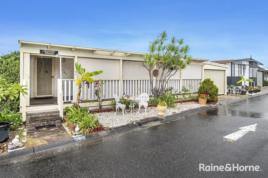 163/81 Kalaroo Road, Redhead, NSW 2290