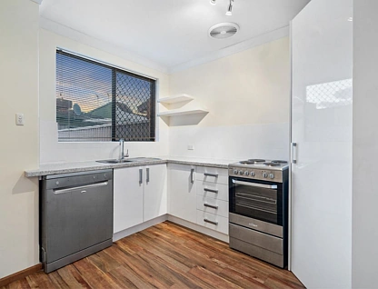 2/39 Shakespeare Avenue, Yokine, WA 6060, 2 slaapkamers, 1 badkamers, House