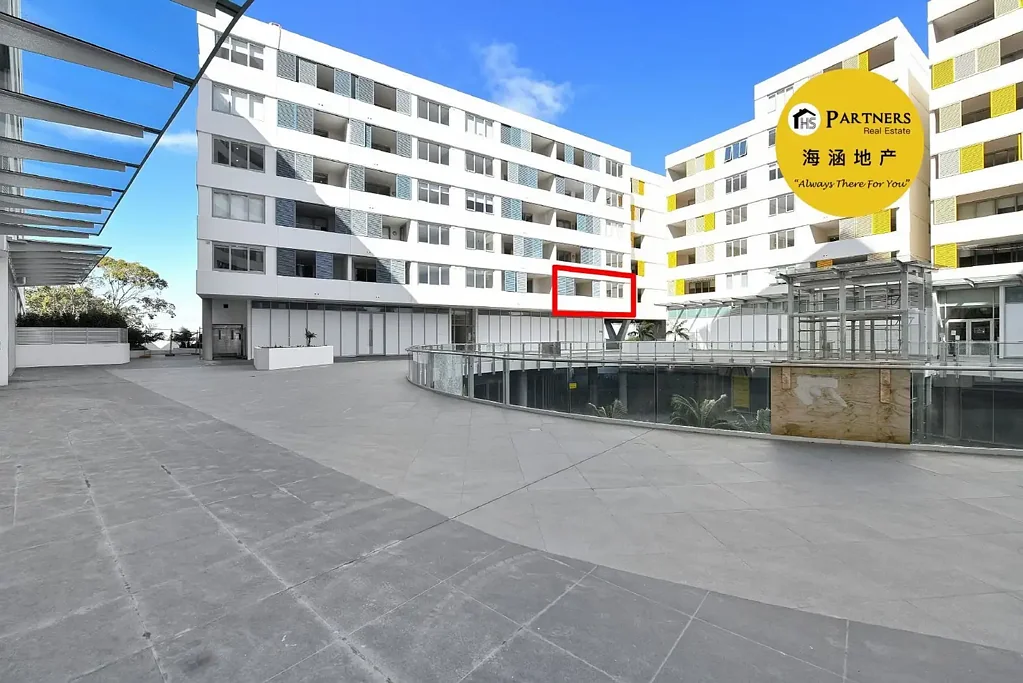 Modern Stunning 2 Bedder Apartment Proximity to All Amenities