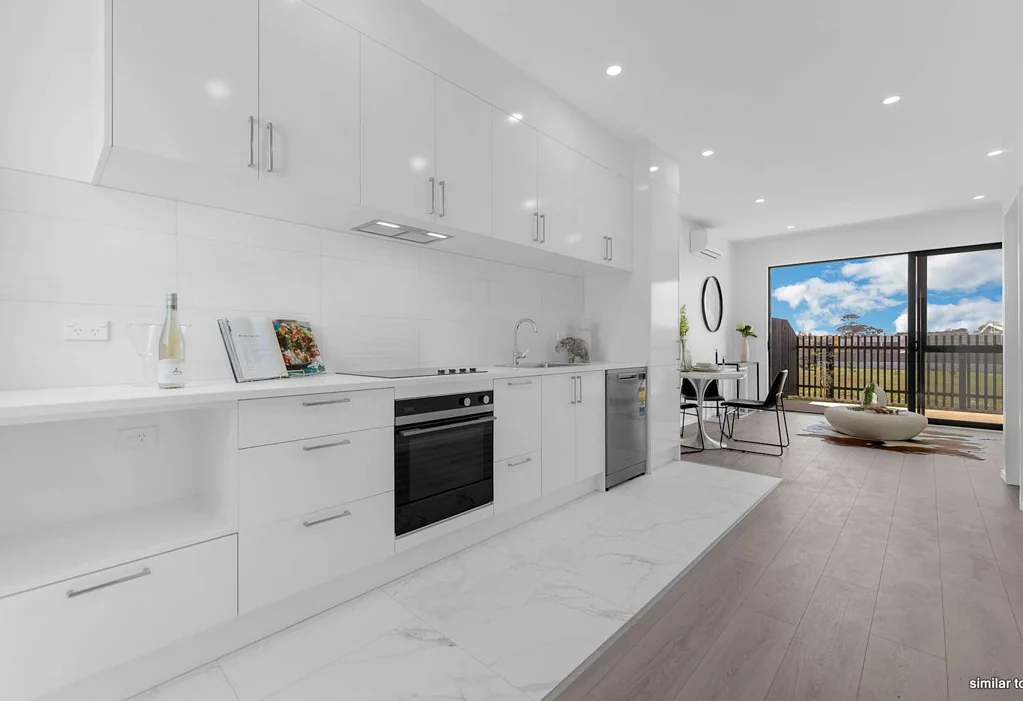 Clendon Park 2房  Live in, rent out, or invest for growth