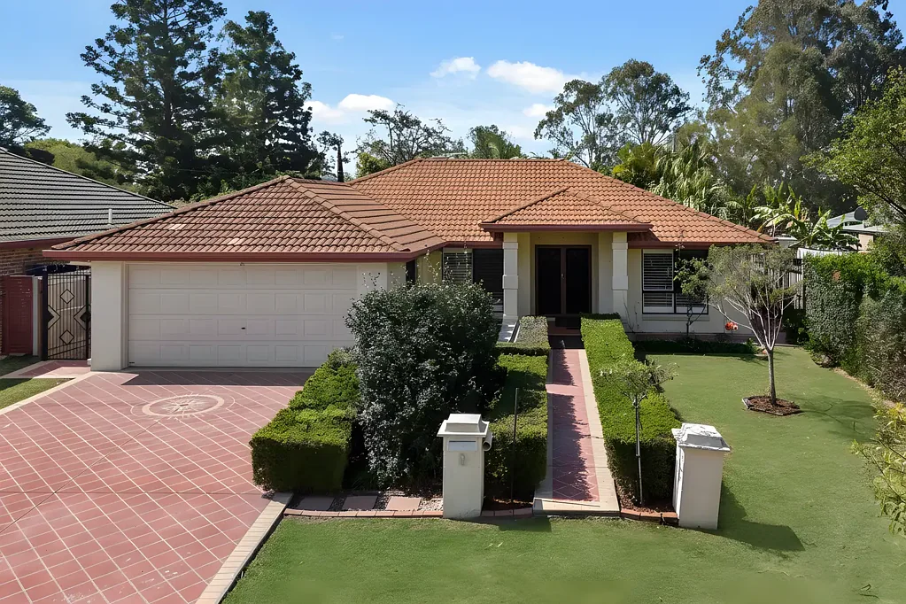 Carseldine 5 Slaapkamer Convenient family home in Carseldine