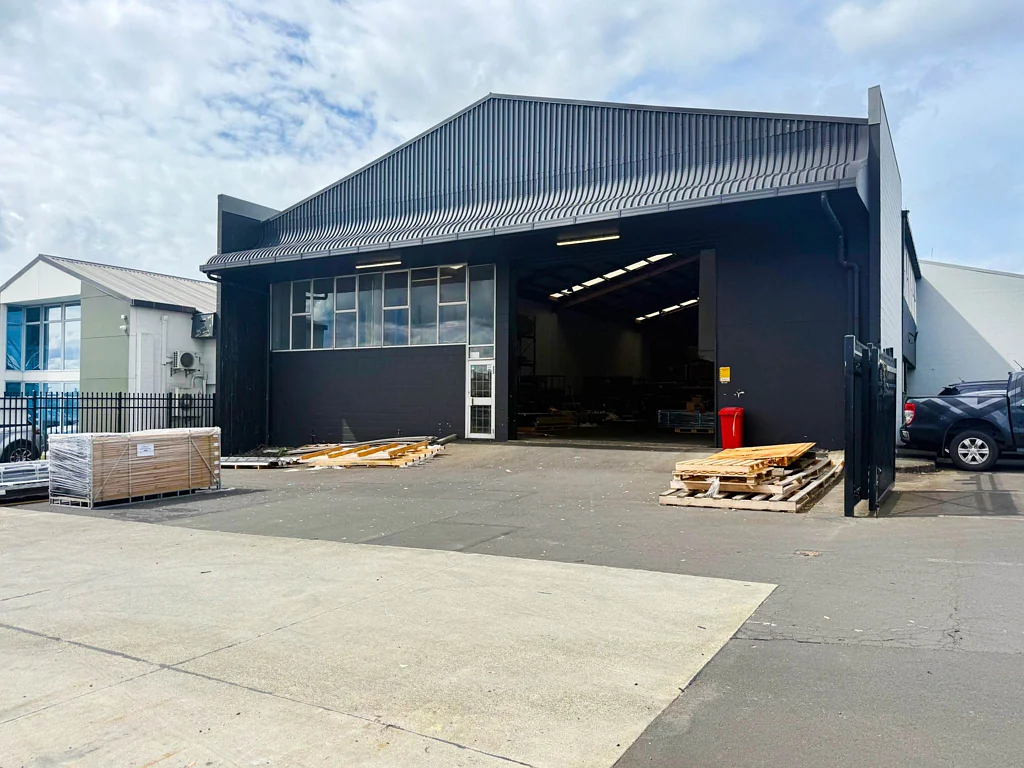 Avondale HIGH STUD, HIGH QUALITY INDUSTRIAL OPPORTUNITY