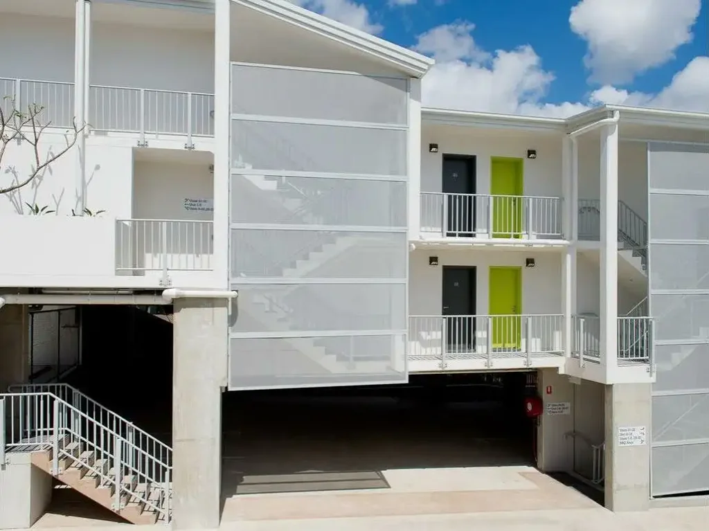 MODERN STUDIO APARTMENT