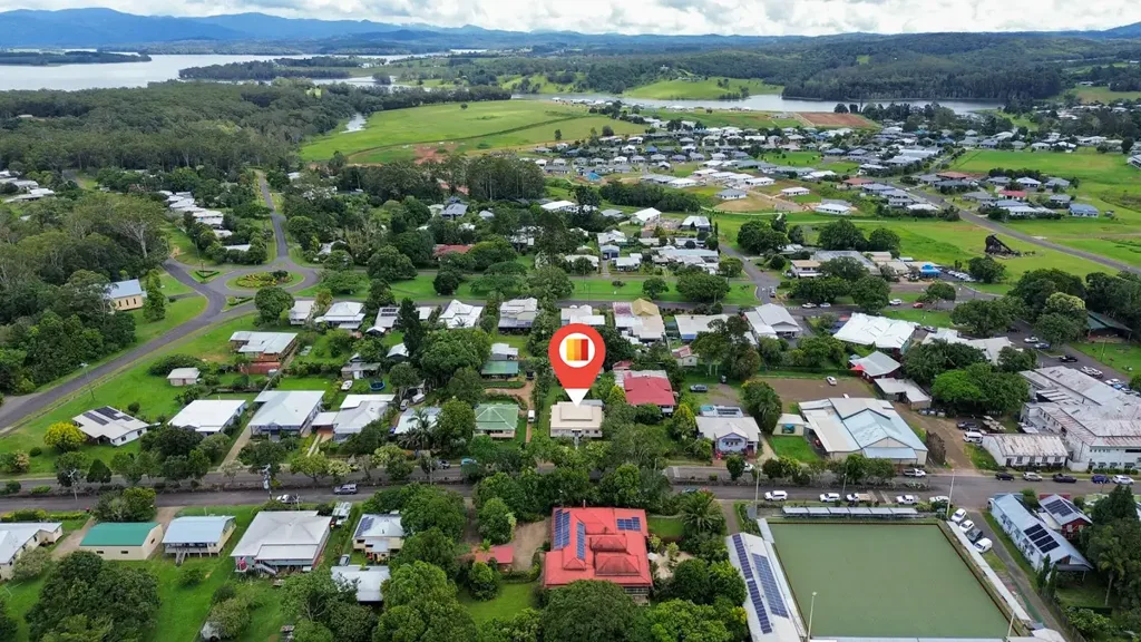 Yungaburra 6房  Location | History | Potential