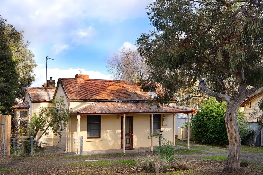 Castlemaine 3ห้องนอน Heritage home with Commercial edge